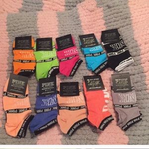 10 pair NWT Victoria’s Secret socks